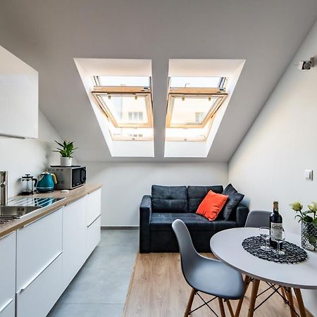 Neo Sky Apartment, Free Parking, 15 Min Walk Old Town&Kazimierz - By Homelike קרקוב מראה חיצוני תמונה