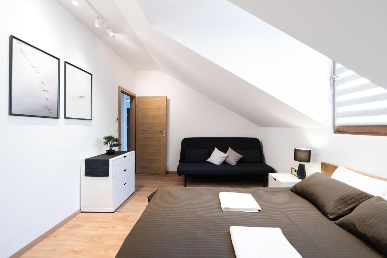 Neo Sky Apartment, Free Parking, 15 Min Walk Old Town&Kazimierz - By Homelike קרקוב מראה חיצוני תמונה