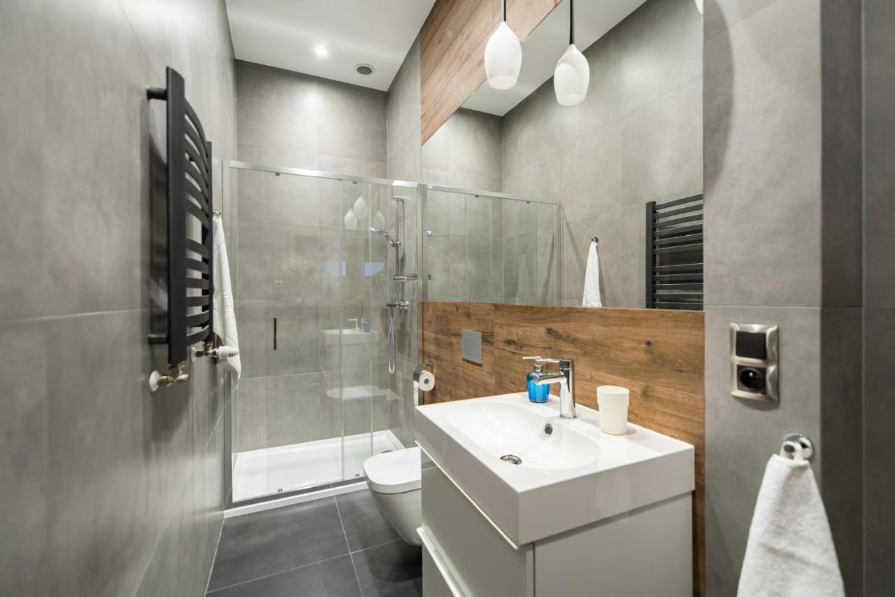 Neo Sky Apartment, Free Parking, 15 Min Walk Old Town&Kazimierz - By Homelike קרקוב מראה חיצוני תמונה